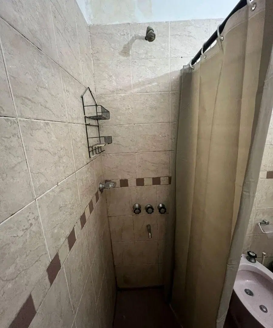 CASA 2 DORM CON COCHERA Y QUINCHO - B QUEBRADA DE LAS ROSAS 4