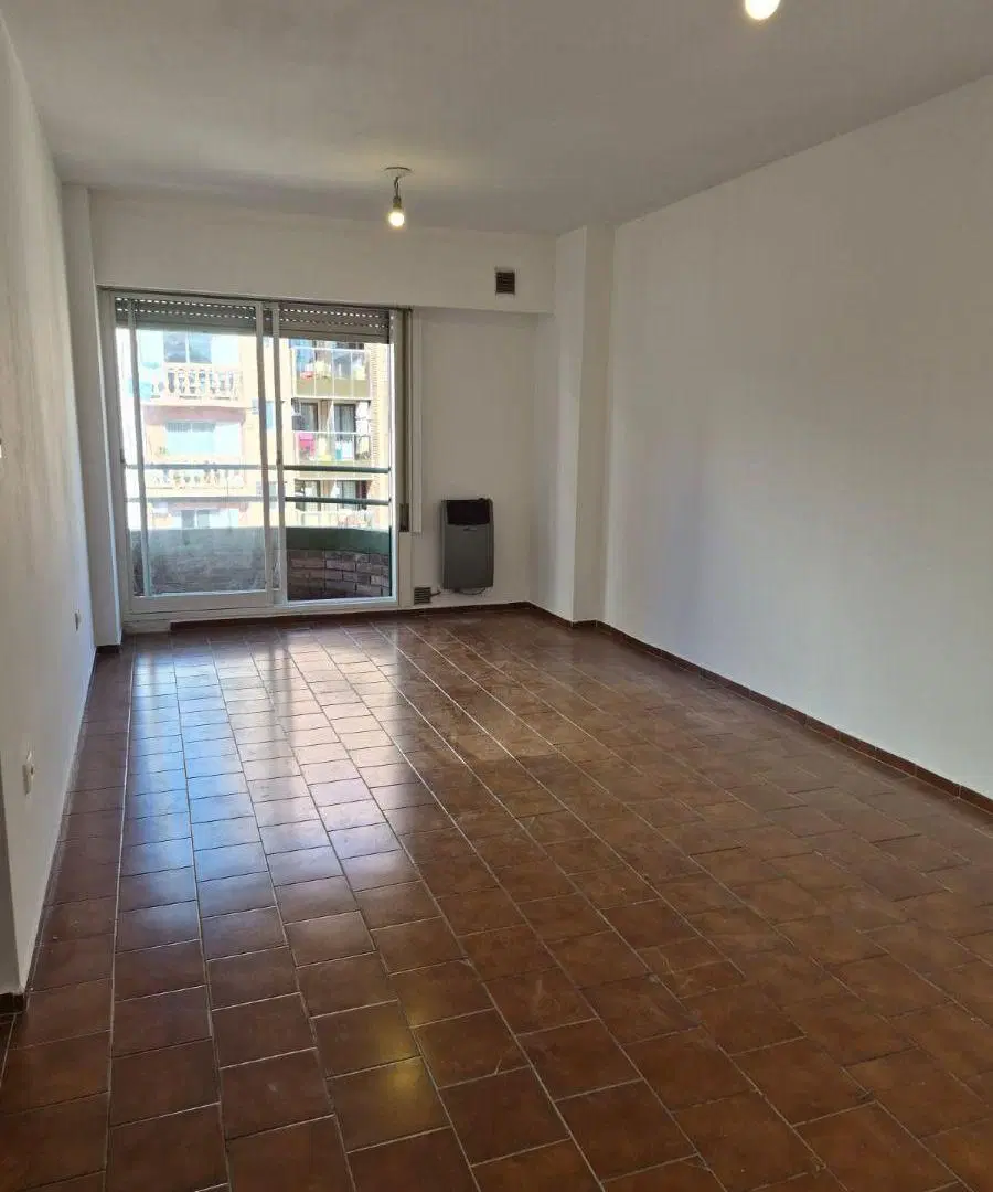 Departamento 1 dormitorio con balcón en Nueva Córdoba 3