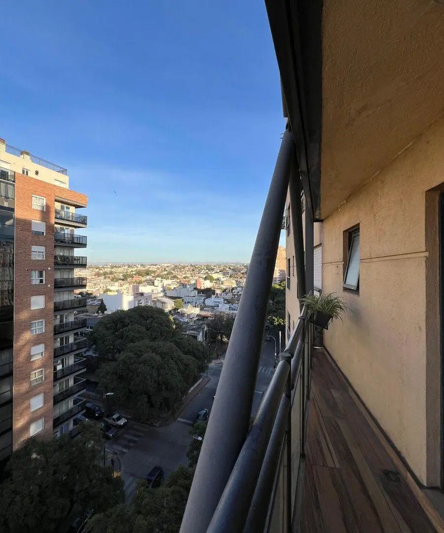 Hermoso amoblado súper completo sobre cañada 2