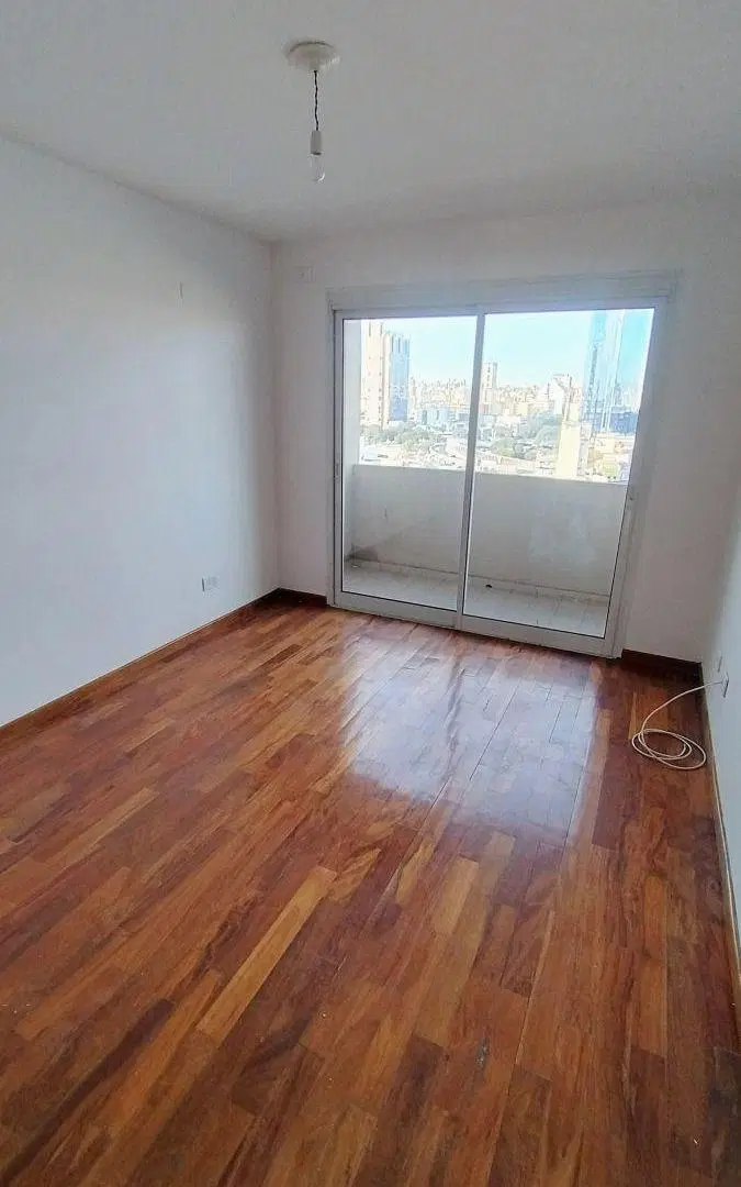 Excelente oportunidad | 2 dormitorios | 3 balcones | Vista de Capitalinas 5