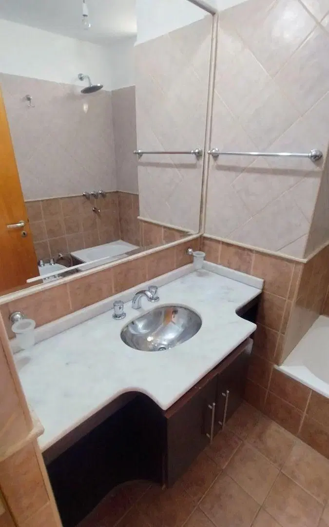 Excelente oportunidad | 2 dormitorios | 3 balcones | Vista de Capitalinas 3