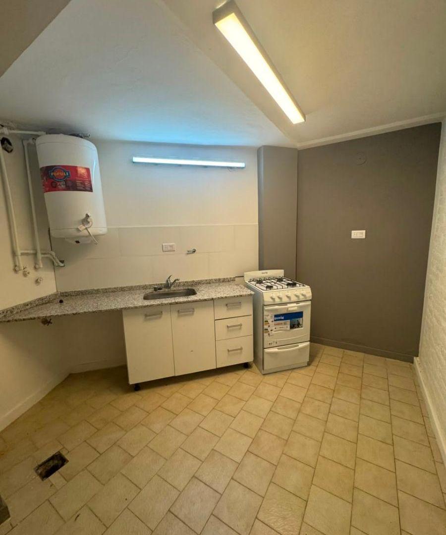 Foto de Alquilo Local Subsuelo ideal Showroom Nueva Cordoba, imagen 2