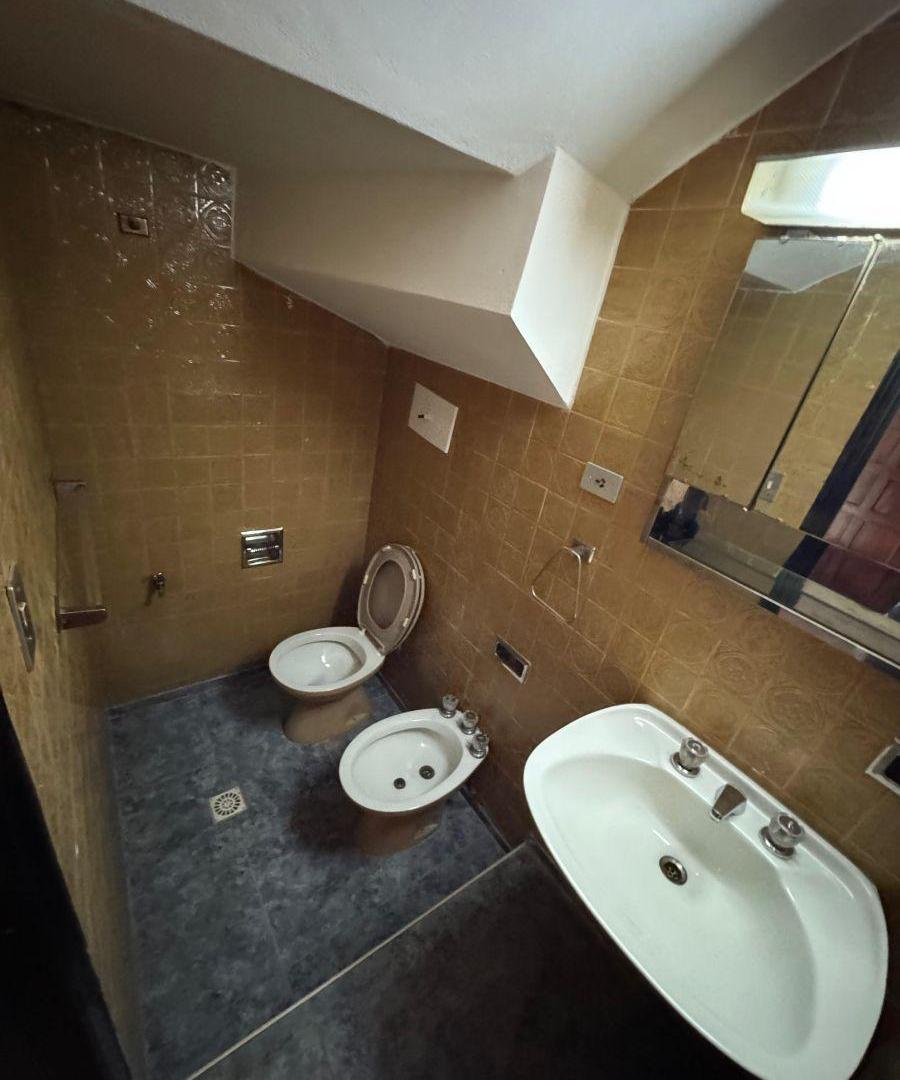 Foto de Alquilo Casa de 3 dormitorios con Cochera, Villa Cabrera, imagen 3