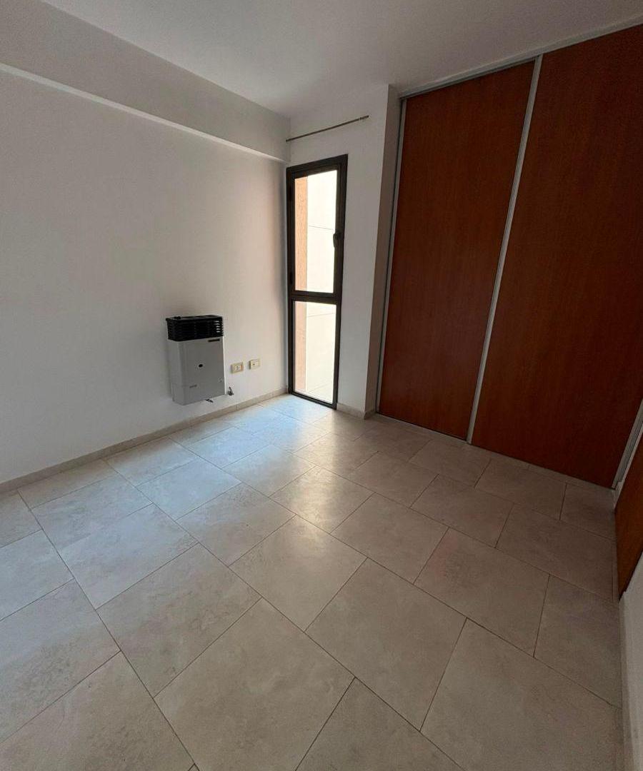 Foto de DEPARTAMENTO DE 1 DORMITORIO | ESCRITURA Y POSESIÓN INMEDIATA | ALTA, imagen 3