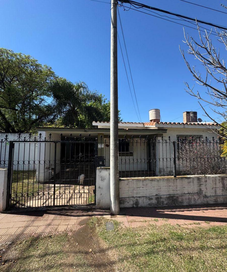 Foto de Vendo Casa en Barrio Olivos. OPORTUNIDAD, imagen 2