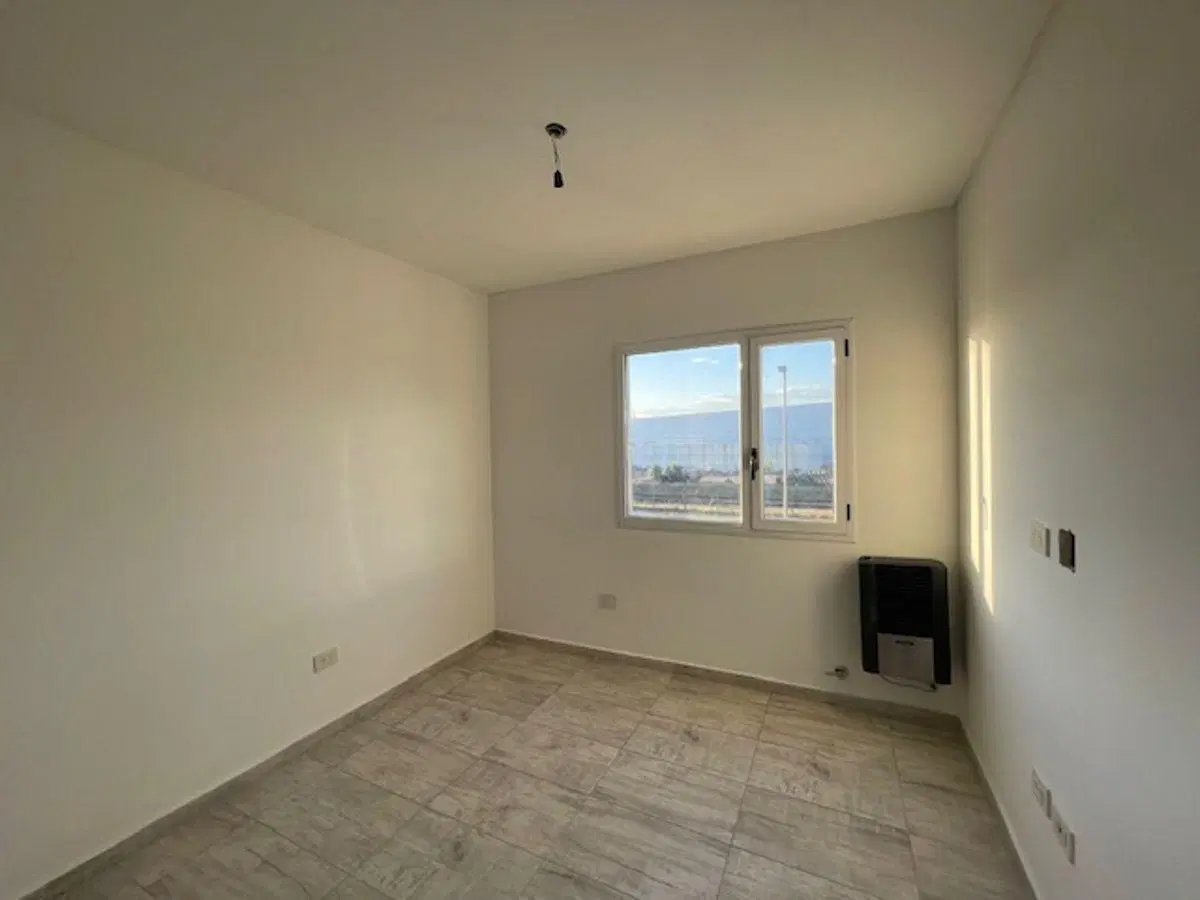 Añlquiler de Departamento de 3 Ambientes en El Jaguel !!! 5