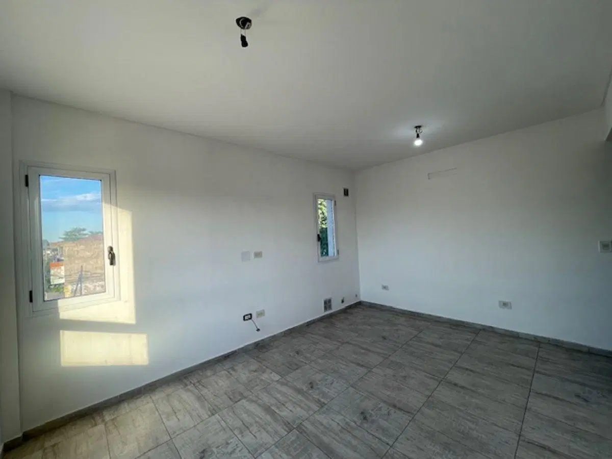 Añlquiler de Departamento de 3 Ambientes en El Jaguel !!! 3