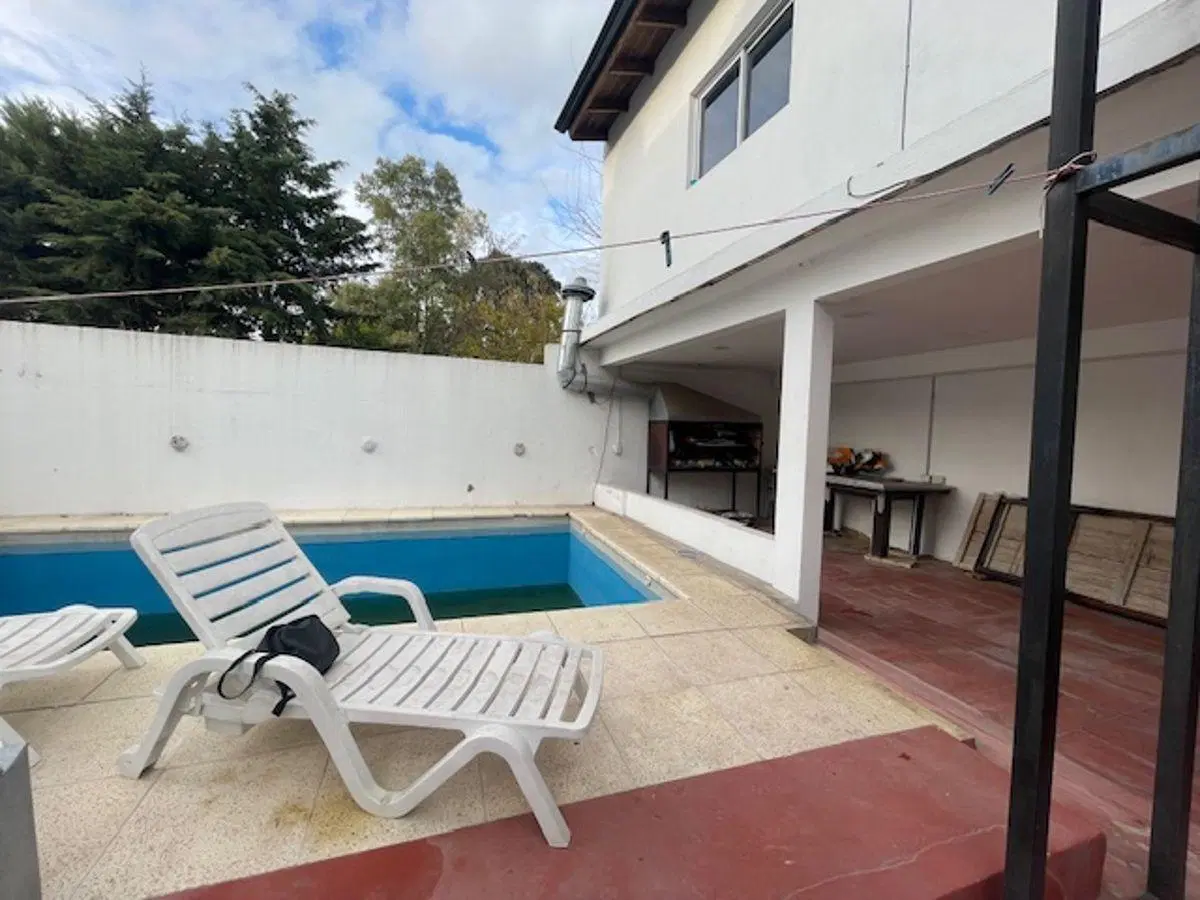 Chalet de 4 Ambientes con Pileta en Alquiler La Union Ezeiza 5