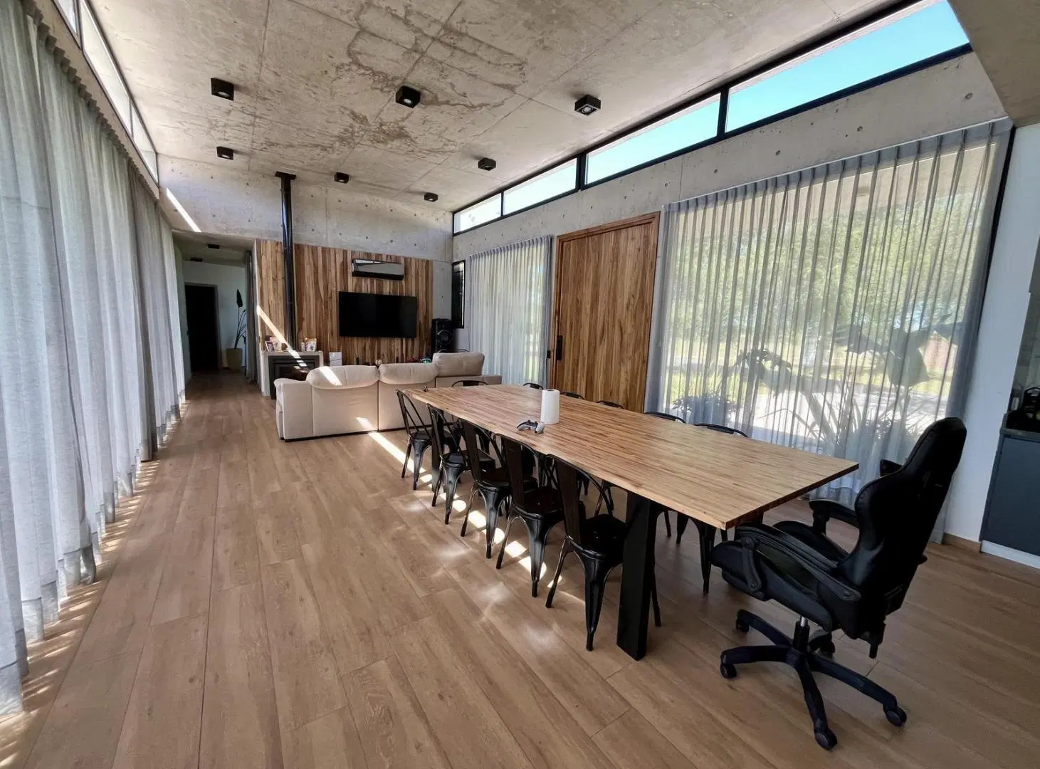 EXCLUSIVA CASA EN HARAS SAN PABLO 5