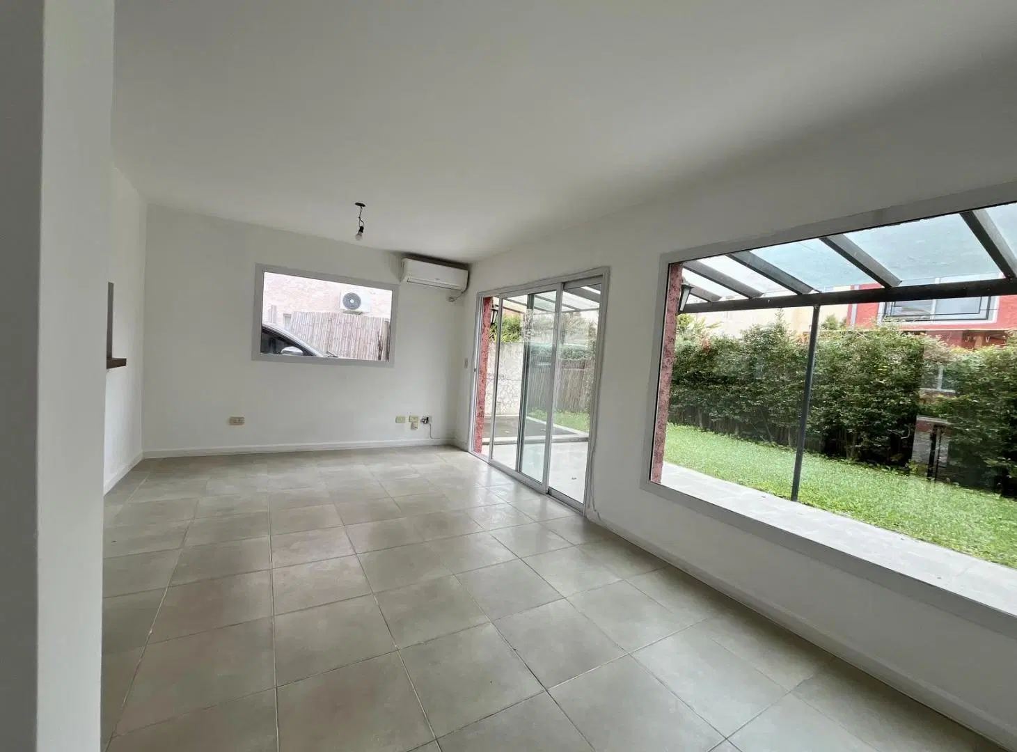 TRIPLEX EN ALQUILER SAN ISIDRO 5