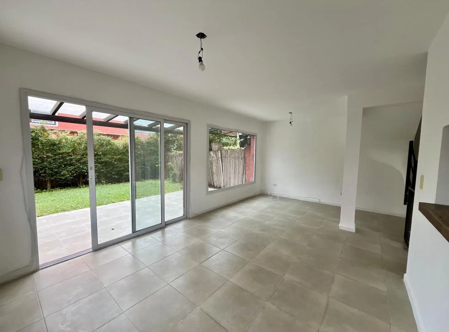 TRIPLEX EN ALQUILER SAN ISIDRO 1