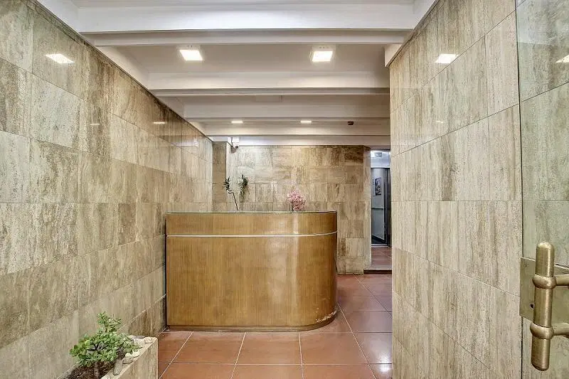 Edificio coorporativo de categoria 3