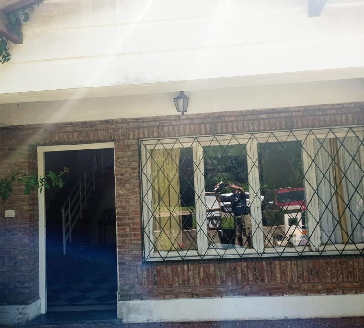 CASA DE 4 DORMITORIOS EN FISHERTON - BV ARGENTINO AL 8300