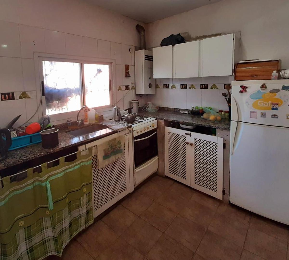 Casa de 2 Dorm. con Terreno a La Venta G. Dro Baigorria 4