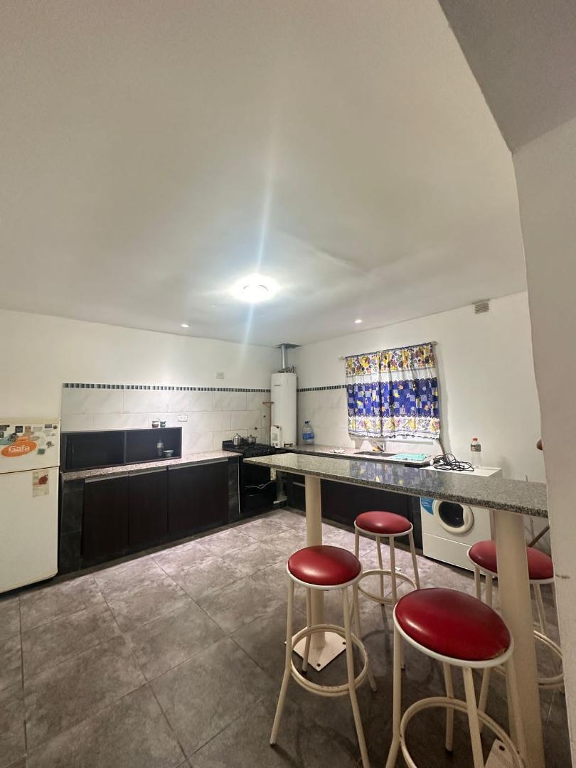 Casa en Venta en Pueblo Esther con Jardin y Pileta 1