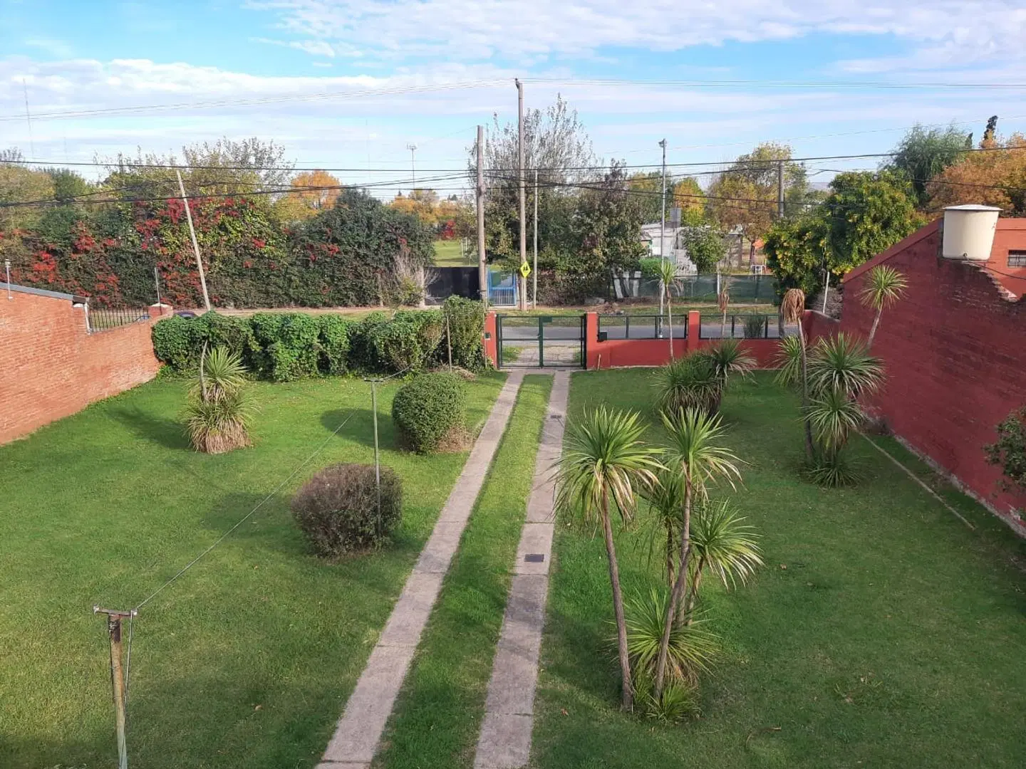 ALQUILER CASA DE 2 DORMITORIOS CON AMPLÍSIMO TERRENO 3