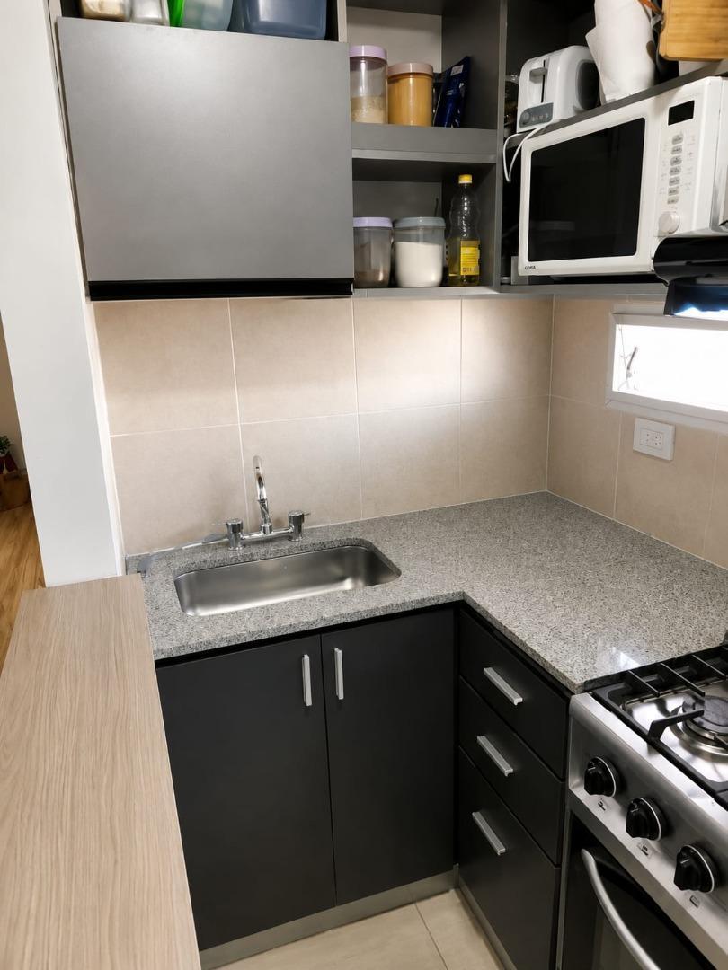 Foto de VENTA SEMIPISO DE 1 DORMITORIO EN ECHESORTU, imagen 2