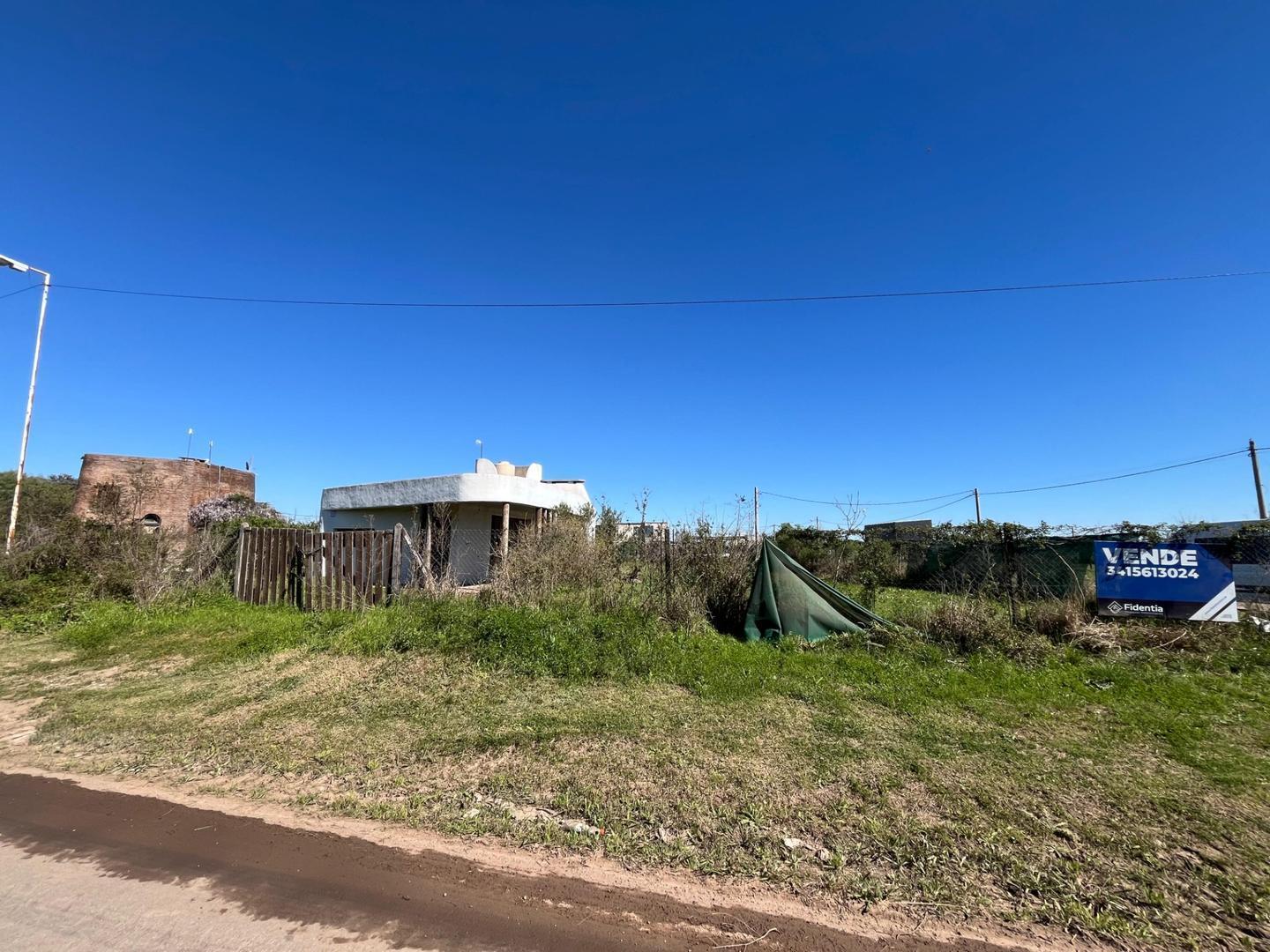 Foto de CASA 2 AMBIENTES EN FUNES TOWN - AMPLIO TERRENO DE 860 M2, imagen 2