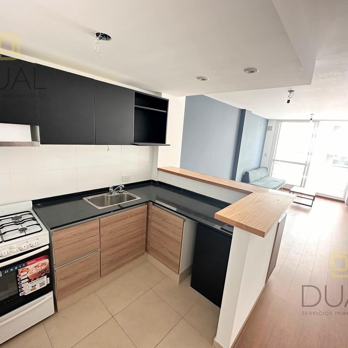Venta Departamento 1 Dormitorio Comodín Terraza Exclusiva Pichincha Rio 2