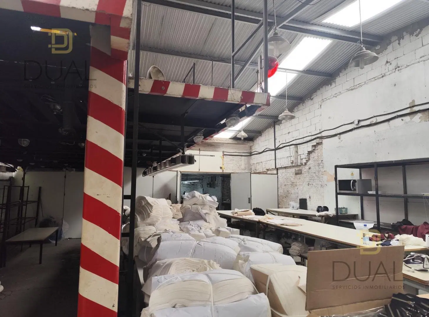 VENTA GALPÓN CON OFICINA Y MONTACARGAS – BARRIO BELGRANO ROSARIO 5