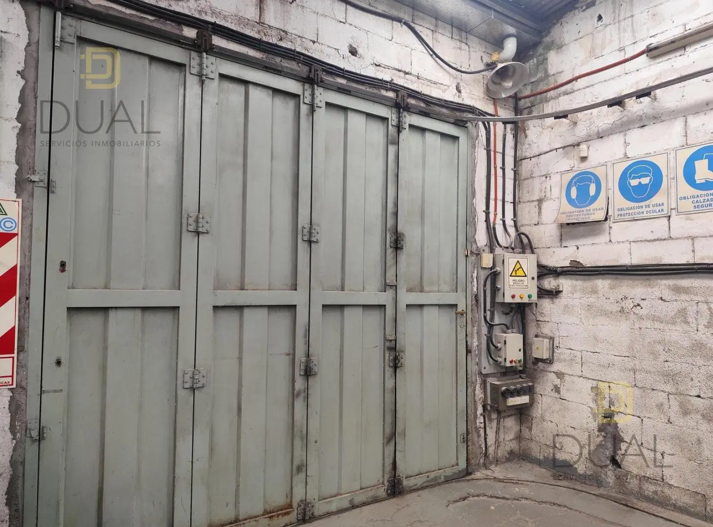 VENTA GALPÓN CON OFICINA Y MONTACARGAS – BARRIO BELGRANO ROSARIO 4