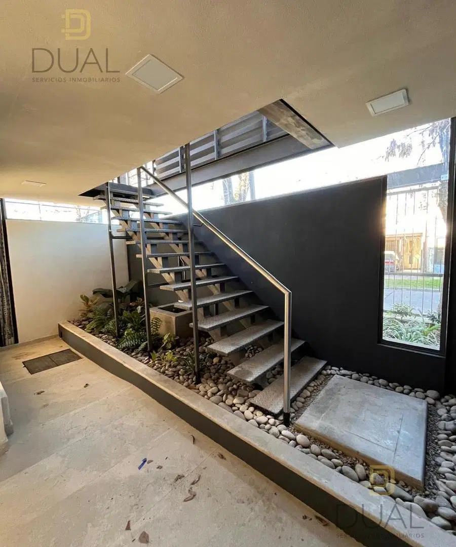 VENTA DEPARTAMENTO DOS DORMITORIOS CON COCHERA (OPCIONAL) EN BARRIO LA FLORIDA 2
