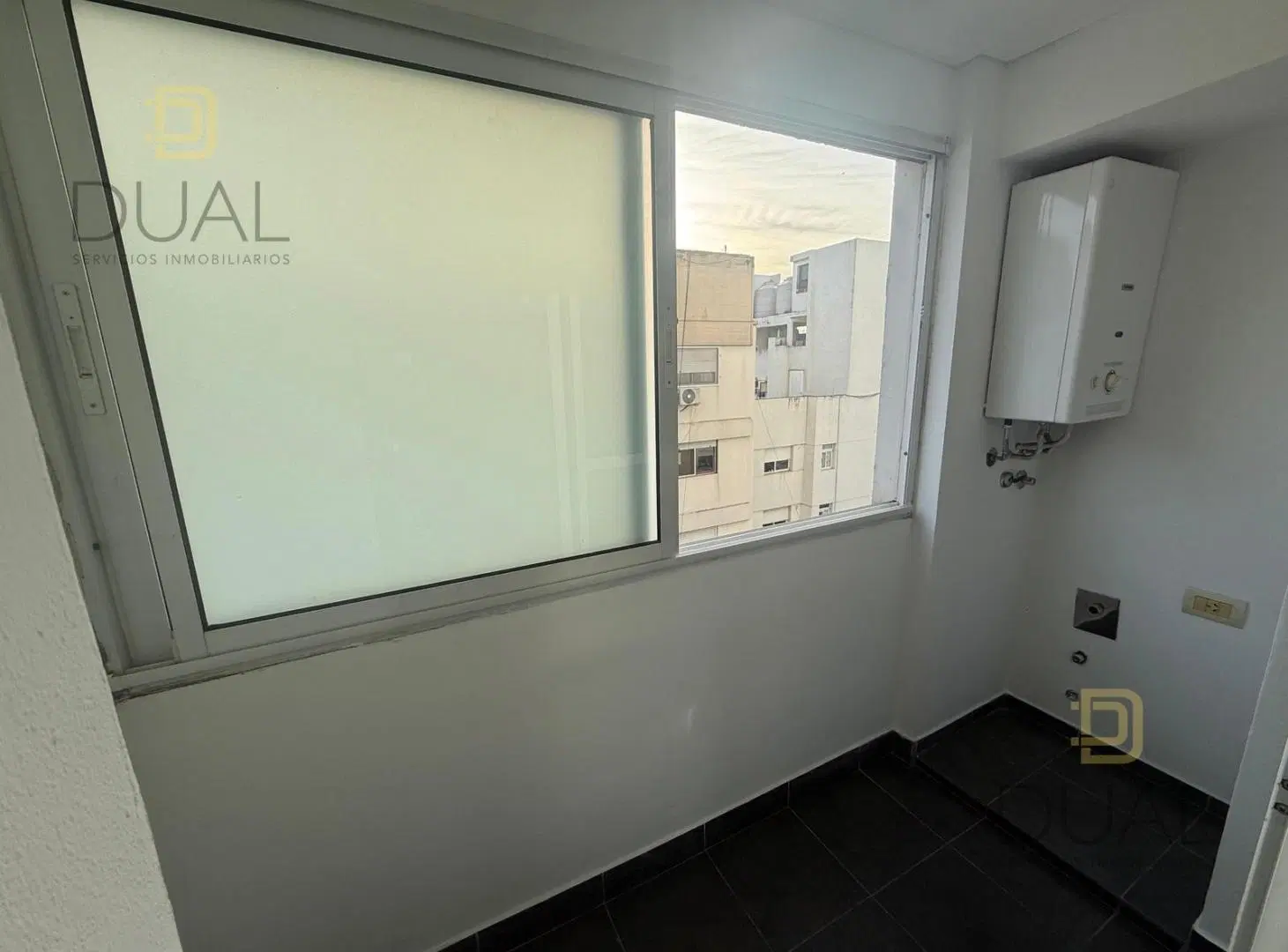 VENTA DEPARTAMENTO 1 DORMITORIO CON COCHERA EN ZONA CENTRO 5