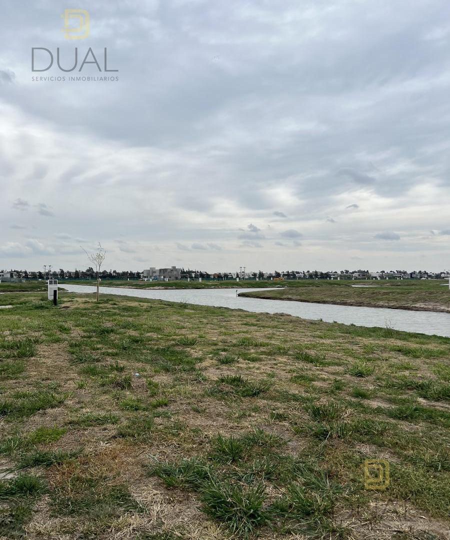 Foto de VENTA LOTE EN BARRIO CERRADO AGUADAS FUNES LAKES, imagen 1