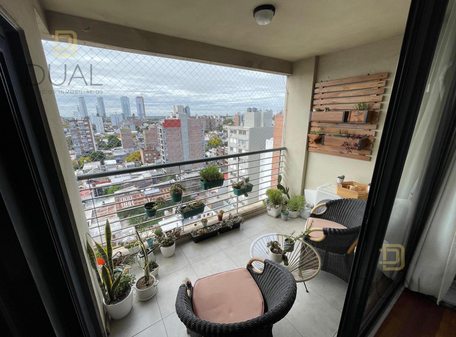 Foto de VENTA DEPARTAMENTO DOS DORMITORIOS CON COCHERA EN URQUIZA AL 2800, imagen 1