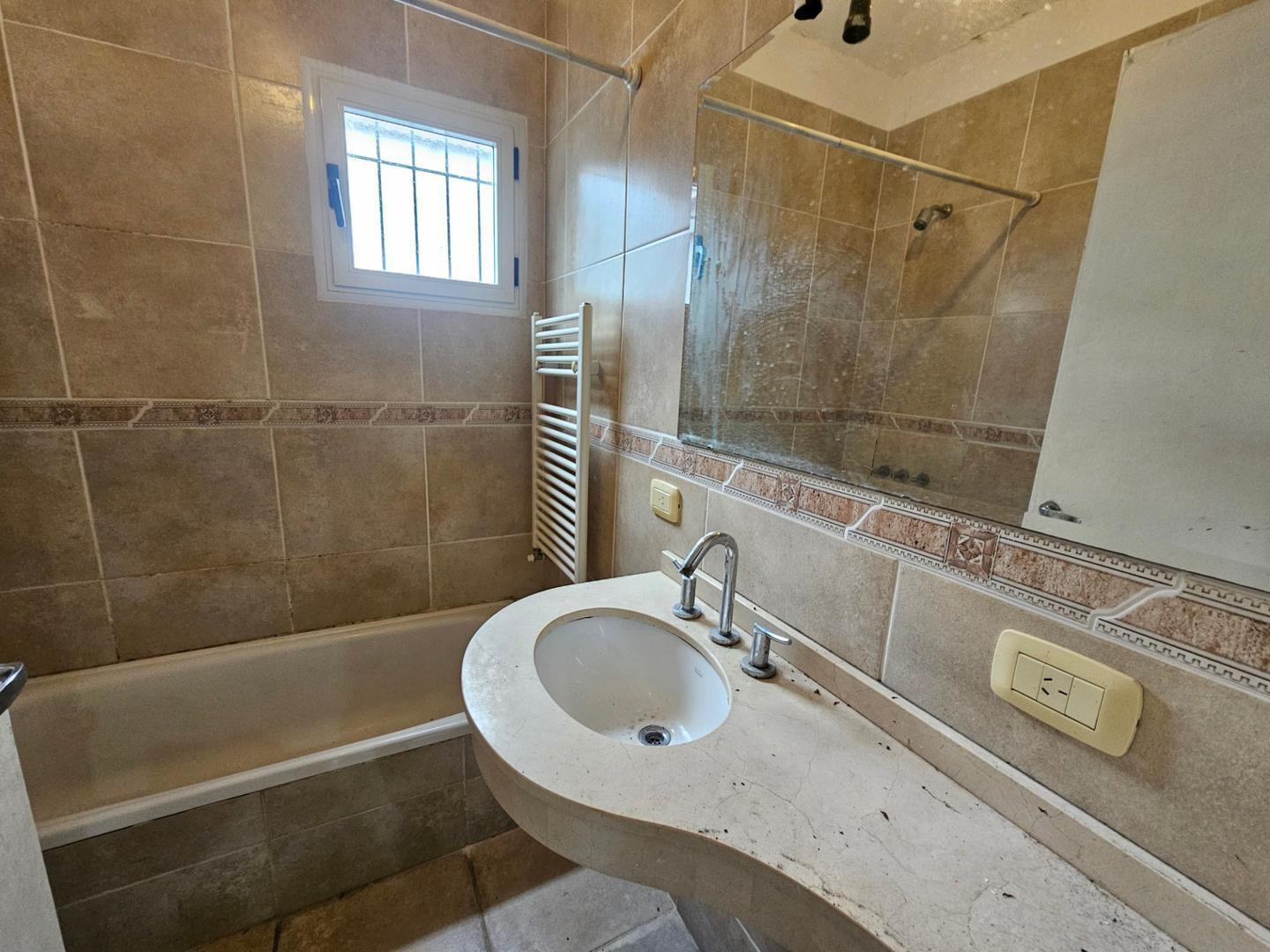 Foto de venta de Chalet en planta baja en Castelar Norte, imagen 5