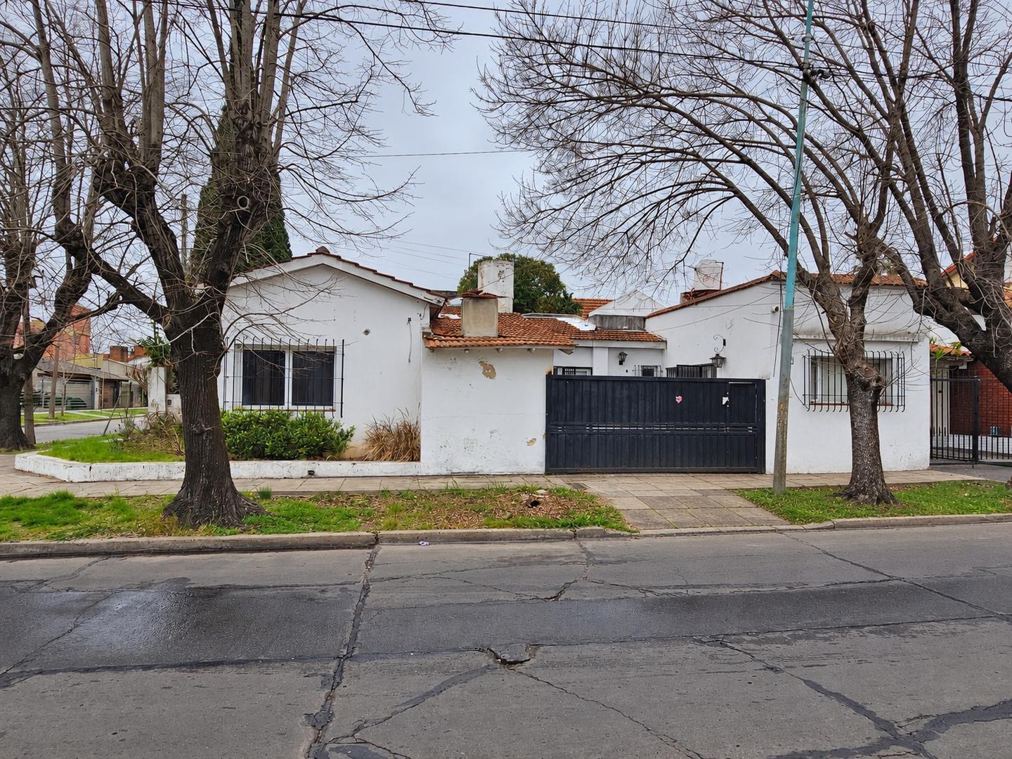 Foto de venta de Chalet en planta baja en Castelar Norte, imagen 1