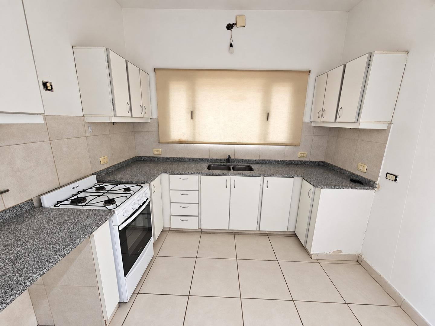 Foto de venta de Chalet en planta baja en Castelar Norte, imagen 3