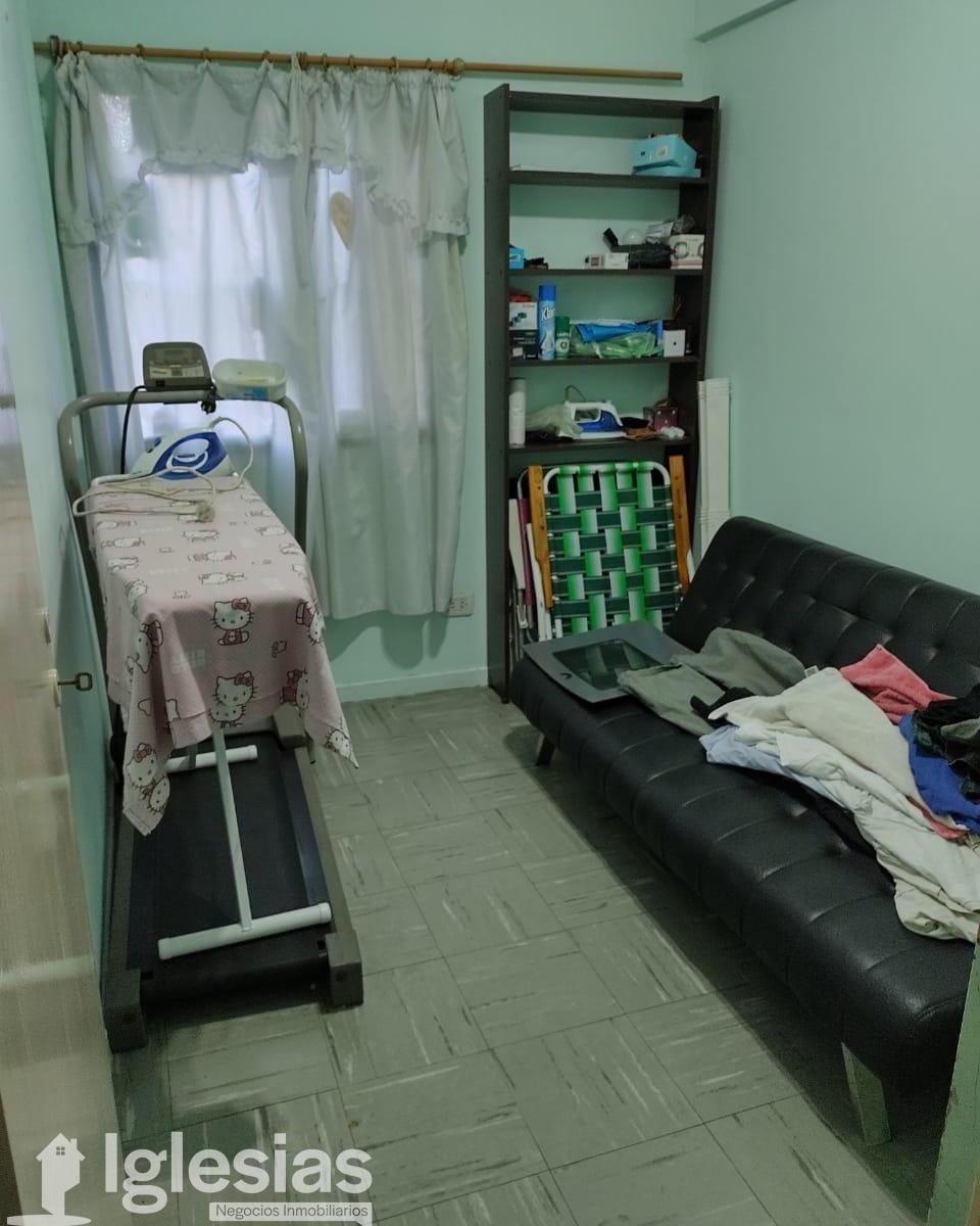 Muy bonito departamento de cuatro ambientes en planta baja