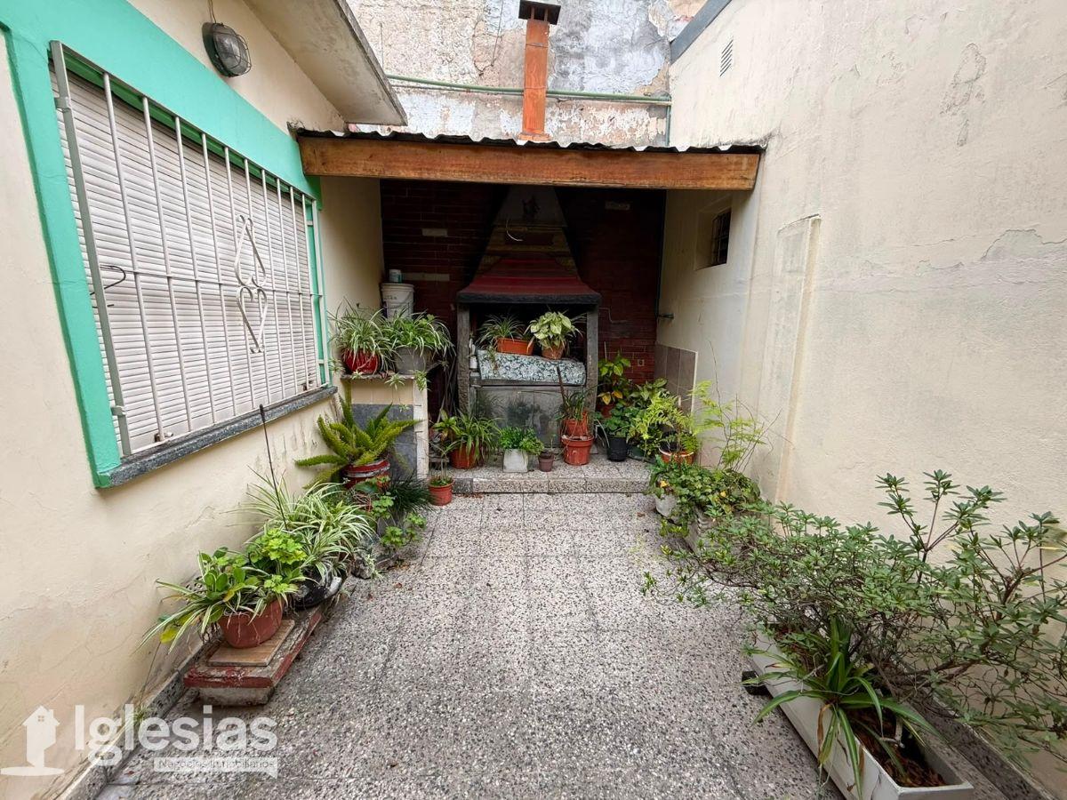 Foto de Departamento tipo casa al fondo en La Tablada, imagen 5