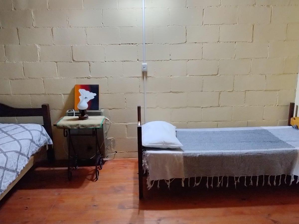 Los Reartes - Casa en 2 Plantas con Amplio Parque 2