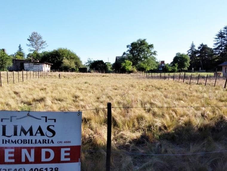 Los Reartes - Terreno de 935 m² en Calle La Coruña 4