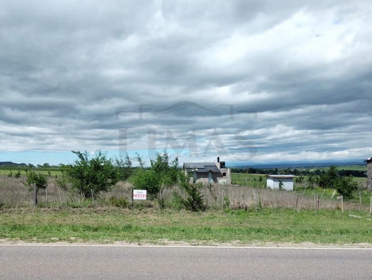 Se vende Terreno de 564m2 sobre Ruta s-210 -Villa General Belgrano