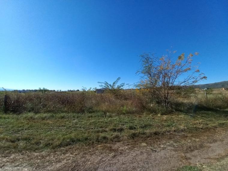 Terreno 711 m² con Vista a Las Sierras 4
