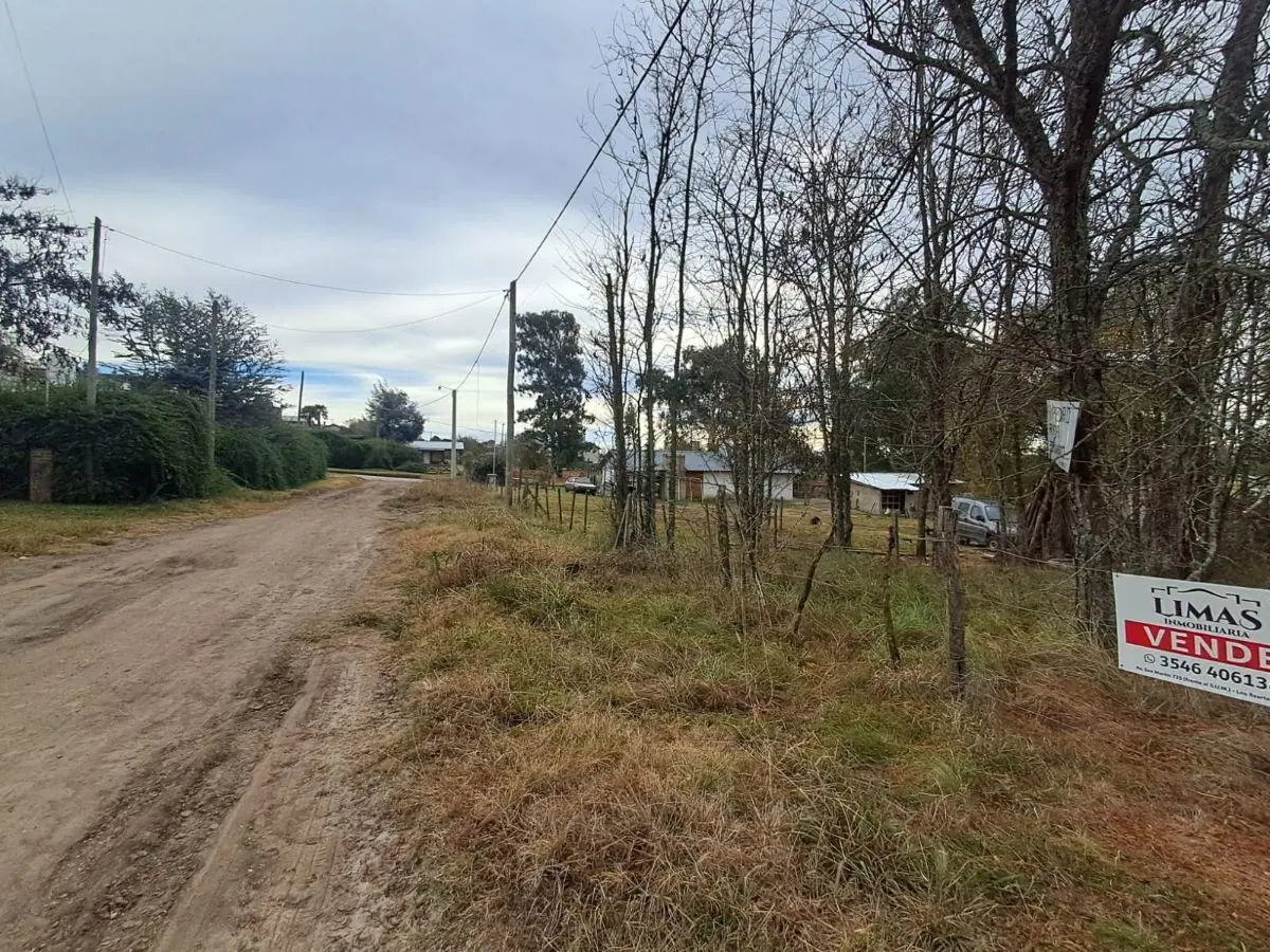 Terreno de 300m2, Los Reartes 3