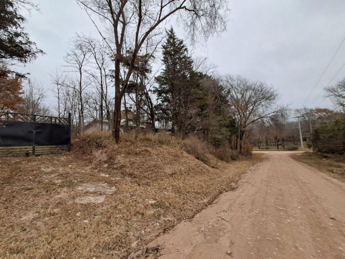 Foto de Los Reartes a metros del río. terreno 1.053m2, imagen 4