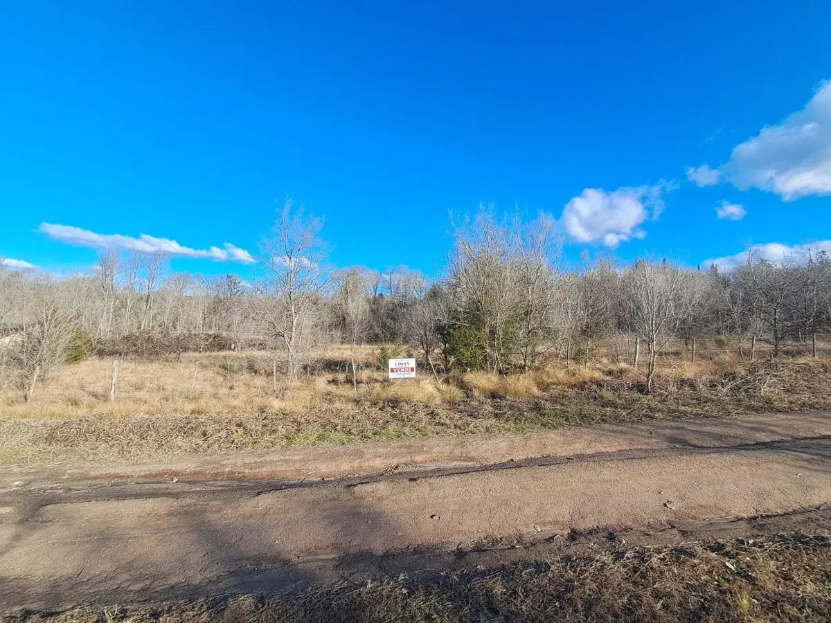 Hermoso terreno de 510M2 a metros del río. 4