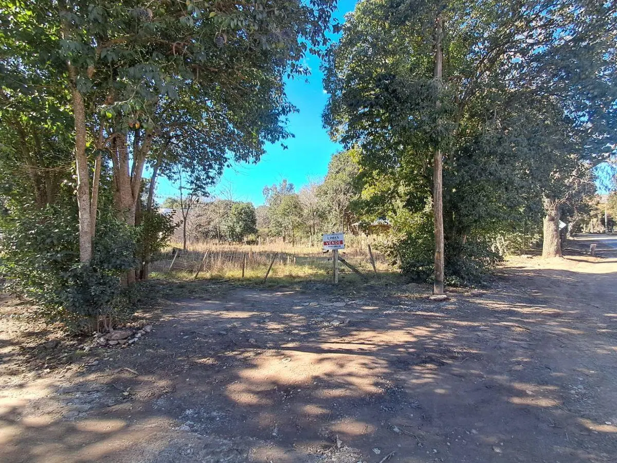 Terreno 608m2 sobre la Avenida principal 2