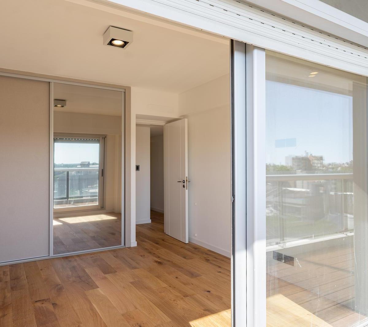 Venta Departamento Semipiso Dos Dorm. Balcon Terraza Pichincha Rosario 1