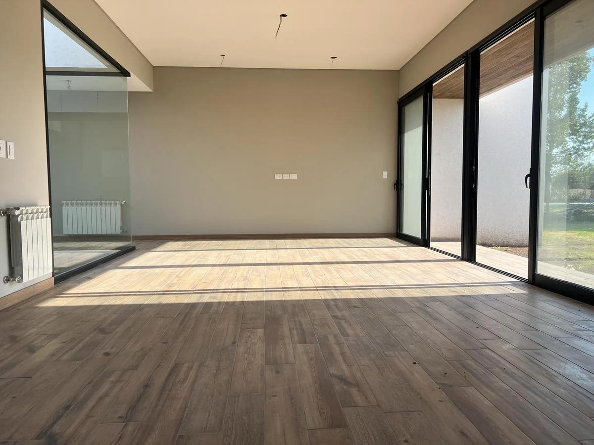Casa a Estrenar en Venta 3 Dorm. Estancia La Rinconada 4