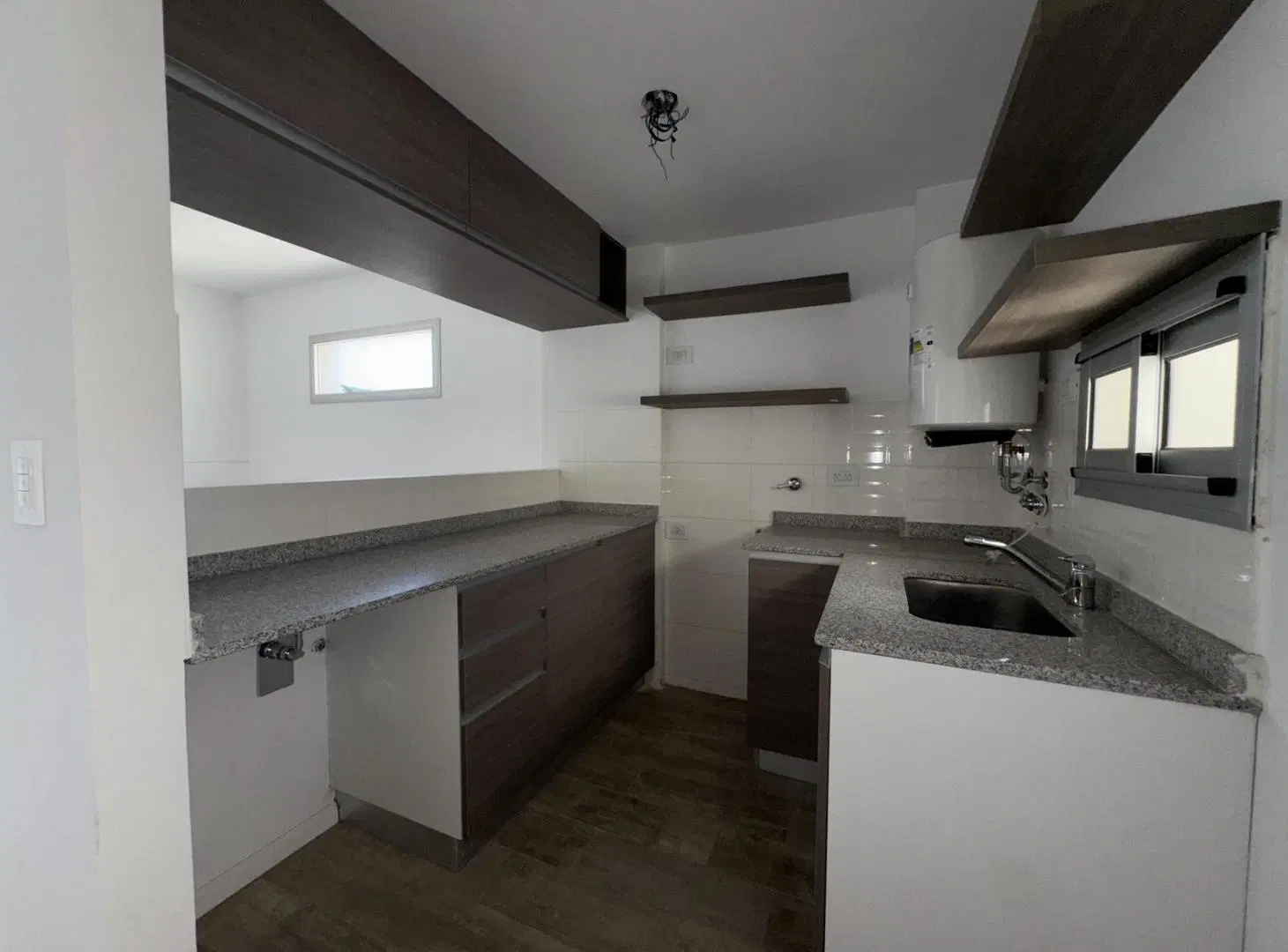 Departamento un dormitorio en venta con balcón Centro Rosario 5