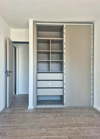 Departamento en venta dos dormitorios con balcon frente y terraza Abasto Rosario 4