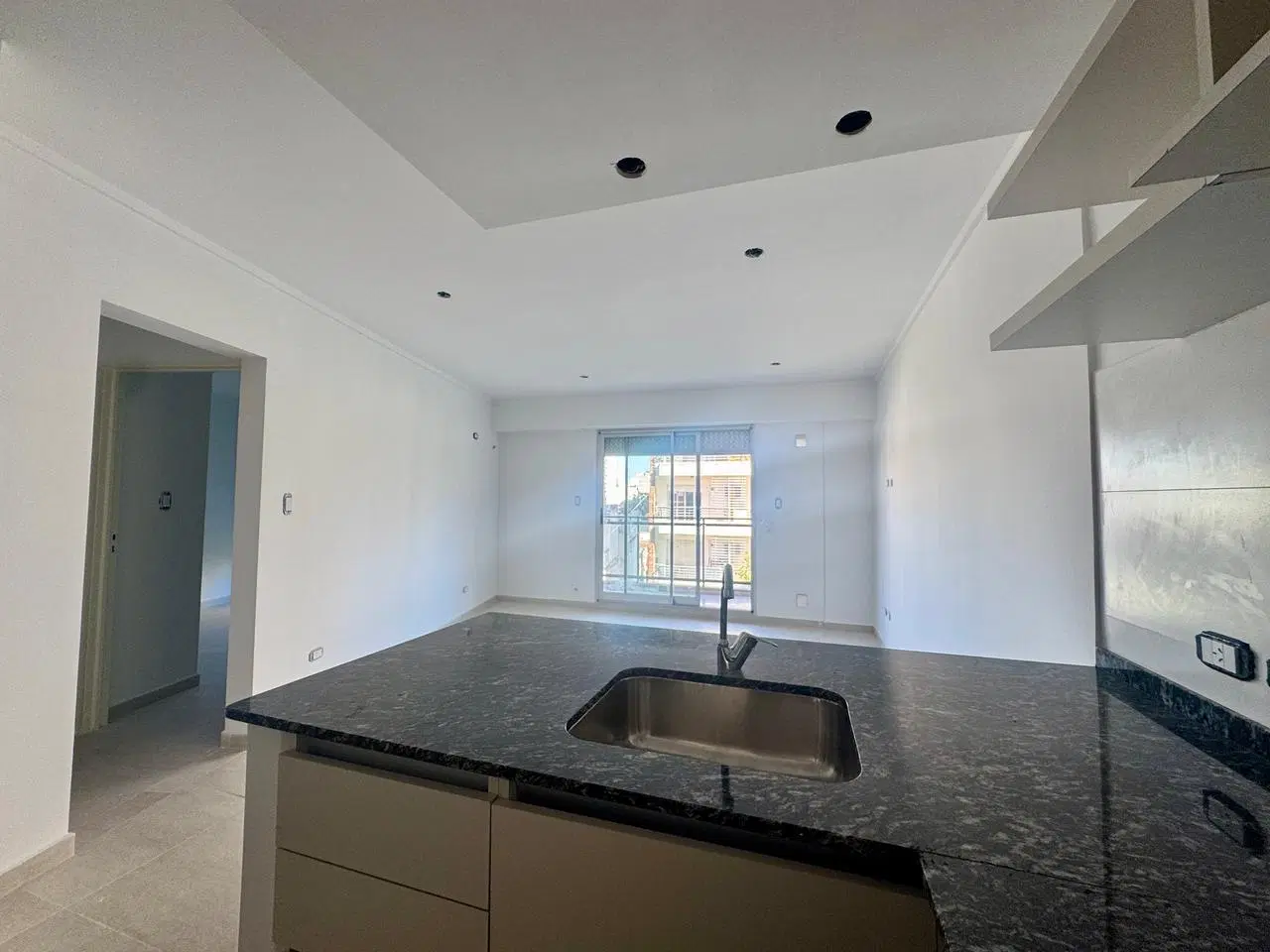 Venta Departamento un dormitorio con terraza Lourdes Rosario 4