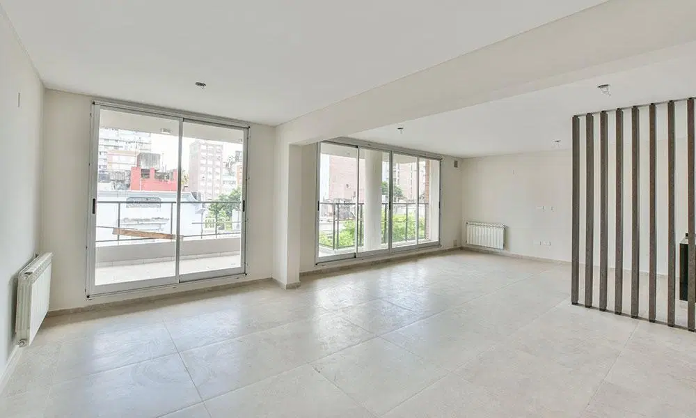 Departamento 3 dormitorios con cochera en venta Pichincha 3