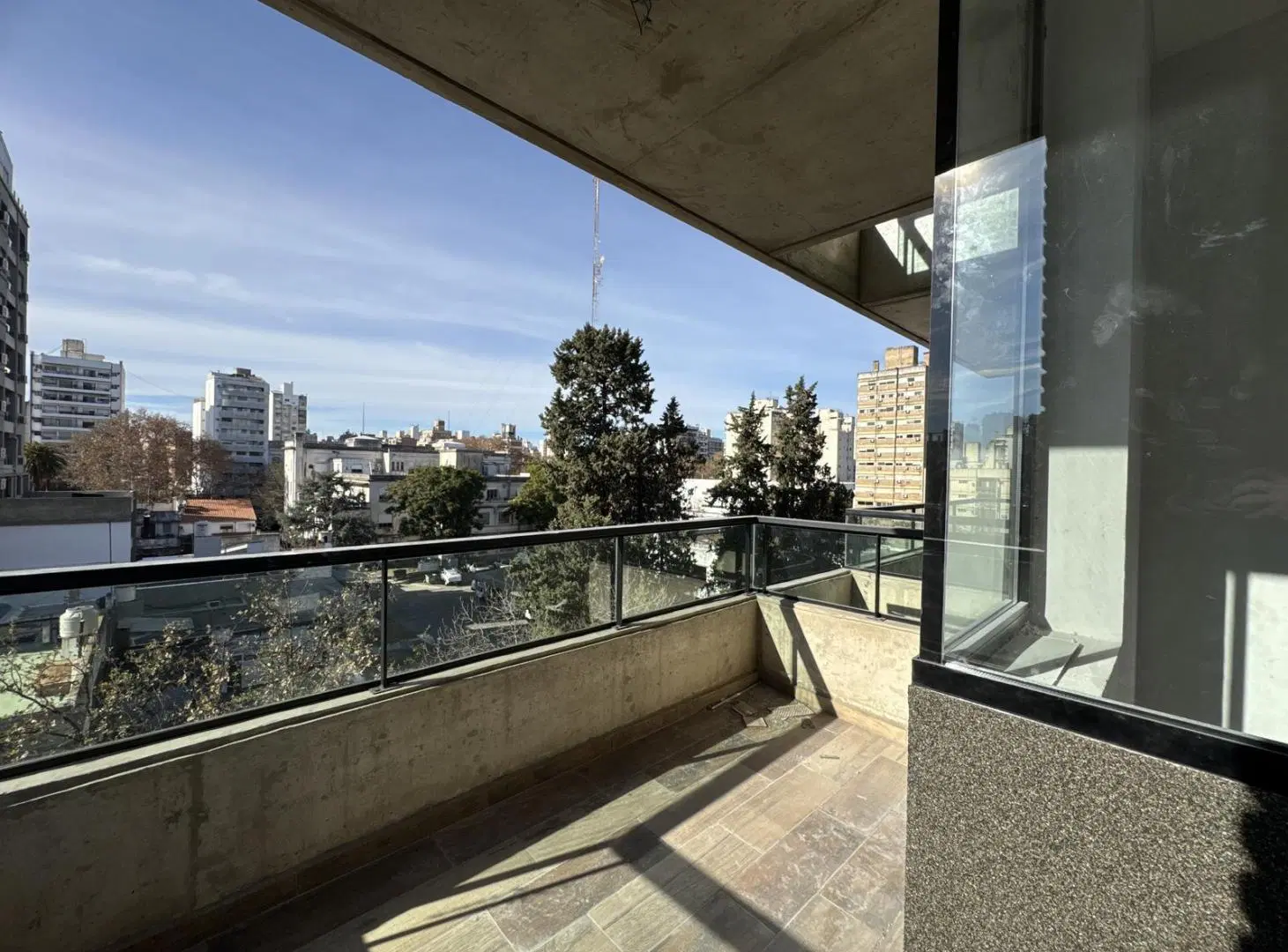 Venta departamento un dormitorio con balcón AMENITIES Rosario 2