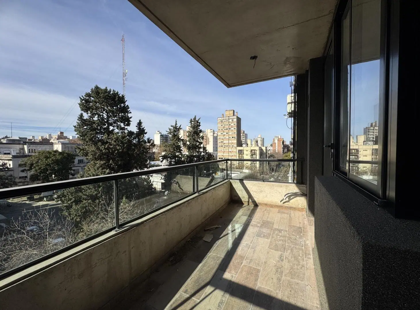 Venta departamento un dormitorio con balcón AMENITIES Rosario 5